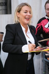        she021118BZNimage109.jpg