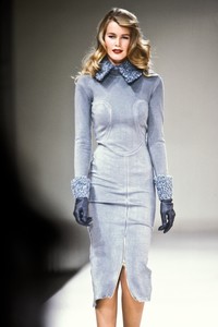 645628136_AzzedineAlaia1991WomenRTW3.thumb.jpg.b657609f990304bdd71f8c10589df919.jpg