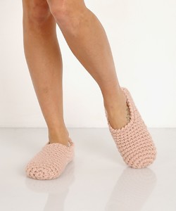 eberjey-the-ankle-slipper-sock-rose-smoke 2.jpg