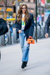 gig041118BZNimage5.jpg