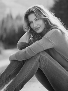 Gisele_Jul2018_0298B_bw_web.thumb.jpg.32dc5f815e132b1815909616144b57e4.jpg