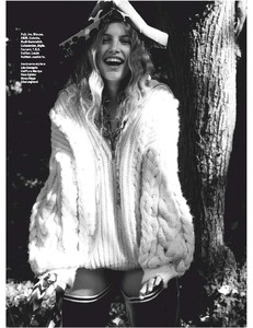 Grazia469-page-017.jpg