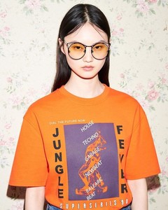 He-Cong-McQ-Eyewear-FW18-02-620x775.thumb.jpg.74b0f40b7495986c137e001c32c26d42.jpg