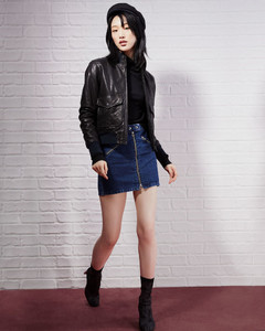 Rag-Bone-Mila-Zip-Front-Leather-Jacket.thumb.jpg.d8dfd21a5f942d8a2b17d7075f90db06.jpg