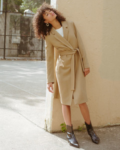 Reformation-Barton-Coat.thumb.jpg.78da60d554126fb2b07abb73528027c0.jpg