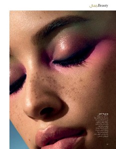 Vogue-Arabia-March-2018_Khadijha-1-796x1024.thumb.jpg.029b1147fd43bf3e1f97f8e9816aed53.jpg
