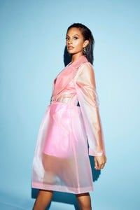 alesha-dixon-photoshoot-may-2018-2.thumb.jpg.d4d6c565fd4d3879574279f155857ddc.jpg