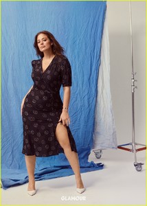 ashley-graham-glamour-02.jpg