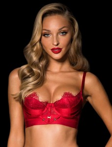 belinda_red_lingerie_5_3668ede4-5d21-43a3-a718-5923ea1d1409.thumb.jpg.2d4c43ef8ed07e78fd027fbc23443e28.jpg