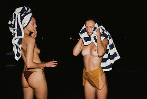 cameronhammond_sommerswim150.thumb.jpg.6d3425ff40fae3fe600f007eccc83dee.jpg