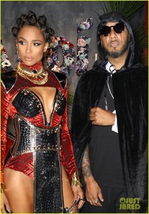 ciara-swizz-beatz-host-halloween-eve-party-in-nyc-04.jpg