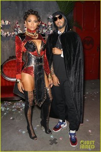 ciara-swizz-beatz-host-halloween-eve-party-in-nyc-09.jpg