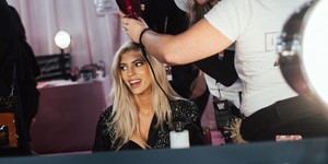 hbz-victorias-secret-2018-backstage-alyssa-greenberg-22-1541704561.jpg