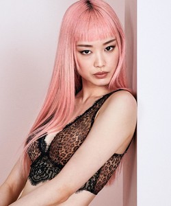intimissimiofficial_41744669_316110132534644_1321149210313097216_n.jpg