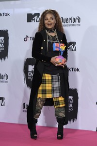 janet-jackson-mtv-ema-s-2018-in-bilbao-2.jpg