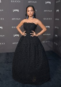 karrueche-tran-2018-lacma-art-film-gala-1.jpg