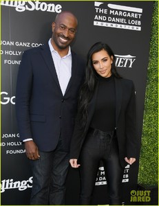 kim-kardashian-had-to-educate-kanye-west-after-his-meeting-with-trump-08.jpg