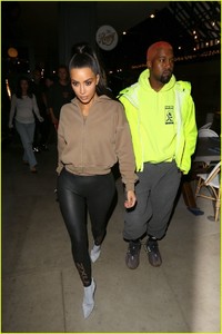 kim-kardashian-kanye-west-dinner-amid-wildfires-04.jpg