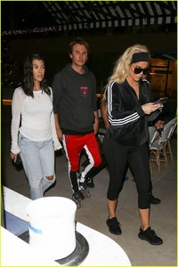 kim-kardashian-kanye-west-dinner-amid-wildfires-05.jpg