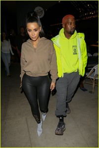 kim-kardashian-kanye-west-dinner-amid-wildfires-10.jpg