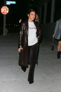 kourtney-kardashian-heads-to-a-church-service-in-beverly-hills-11-07-2018-0.jpg
