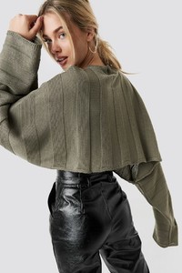 lasula_knitted_flare_sleeve_cropped_1601-000004-0052_02b.jpg