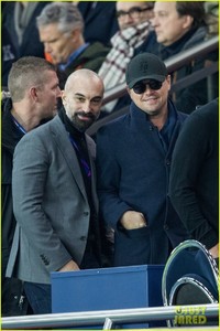 leonardo-dicaprio-camila-morrone-soccer-match-13.jpg