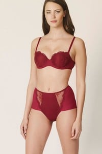 marie_jo-lingerie-balcony_bra-agatha-0102229-red-2_3481397__54487.1536220370.thumb.jpg.b4113df2c0673cd00e2c87e5439512d9.jpg