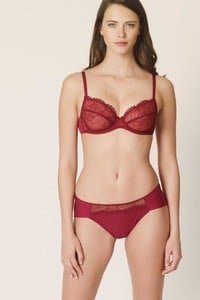 marie_jo-lingerie-underwired_bra-agatha-0102220-red-0_3481378__25153.1536220413.thumb.jpg.6ab0ead8375462365c45a84995a944e3.jpg