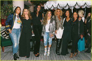 mary-j-blige-night-of-sisterhood-03.thumb.jpg.db338d6c86edb815fe4af0725a96a1d6.jpg