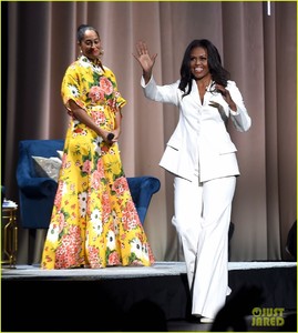 michelle-obama-says-she-couldnt-get-facts-wrong-as-first-lady-02.jpg