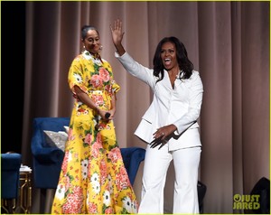 michelle-obama-says-she-couldnt-get-facts-wrong-as-first-lady-12.jpg