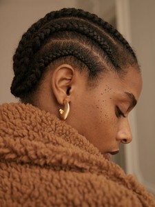 she_catalogo_theselection_16-768x1024.jpg