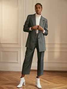 she_catalogo_theselection_9-768x1024.jpg