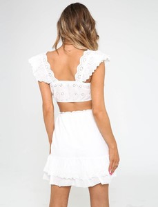 shopify_20f70868fd9db57d1b0e63119a3db62f_mia-two-piece-white_1230x1230.jpg
