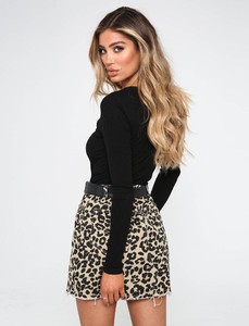 shopify_bfe132afd492efea33c4043f5fe78bc2_maia-skirt-leopard_1230x1230.jpg