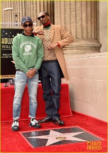 snoop-dogg-hollywood-walk-of-fame-15.jpg