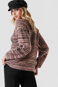 trendyol_wide_neckline_sweater_1494-001080-0015_02b.jpg