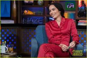zoe-kravitz-shades-lily-allen-on-wwhl-says-she-was-attacked-by-her--18.JPG