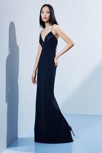 00004-cushnie-new-york-pre-fall-2019-683x1024.jpg