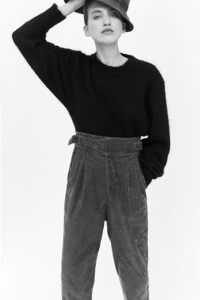 00005-bassike-new-york-pre-fall-2019.thumb.jpg.b1a12e4becf7ee0ead03393bd20b6f83.jpg