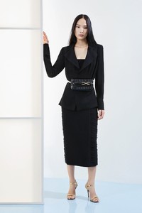 00010-cushnie-new-york-pre-fall-2019-683x1024.jpg