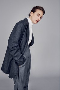 00011-bassike-new-york-pre-fall-2019.thumb.jpg.465e1e3dfa50e7bd5216bf6abe9e514d.jpg