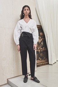 00015-3-1-phillip-lim-new-york-pre-fall-19.thumb.jpg.eea7500d965b8f486f49a0444d7933c4.jpg