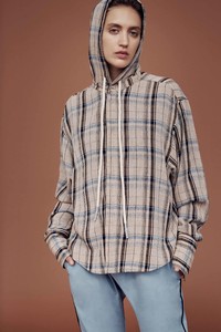00015-bassike-new-york-pre-fall-2019.thumb.jpg.8226fd1e2235bcafc29dd547c7bf2618.jpg