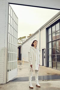 00016-bassike-new-york-pre-fall-2019.thumb.jpg.c10f7596d1a0dc668856e0dacade241d.jpg