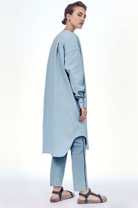 00017-bassike-new-york-pre-fall-2019.thumb.jpg.fdd3828469ef6bf6c707db6f2ae36625.jpg
