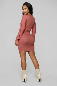 11-12-18_Studio_1_13-42-58_D9525JU14_Rose_0160_JD.jpg