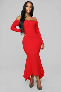 11-15-18_Studio_2_15-42-00_D5486_Red0440_NT.jpg