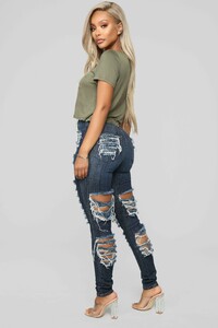 11-19-18_Studio_2_13-33-49_4396A_DarkDenim0494_JD.jpg